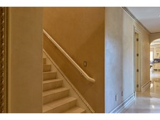 Enlarge photo 75