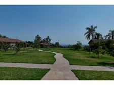 Enlarge photo 158