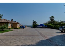 Enlarge photo 165