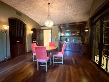 Enlarge photo 58