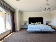Enlarge photo 73