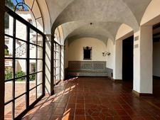 Enlarge photo 11