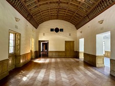 Enlarge photo 52
