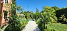 Enlarge photo 51