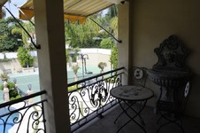 Enlarge photo 56