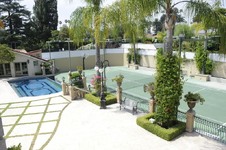 Enlarge photo 64