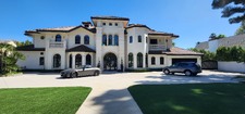 9231 Tarzana