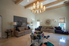 Enlarge photo 34