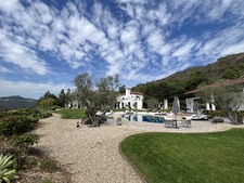 Enlarge photo 40