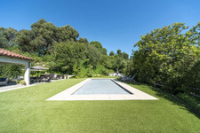Enlarge photo 112