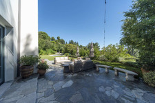 Enlarge photo 137