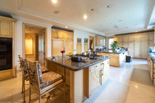 Enlarge photo 31