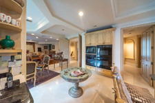 Enlarge photo 33