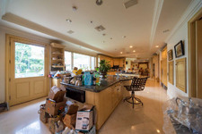 Enlarge photo 35