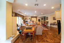 Enlarge photo 41