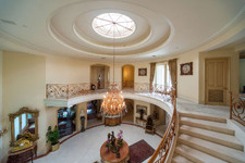Enlarge photo 49