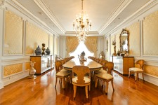 Enlarge photo 45