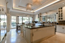 Enlarge photo 47