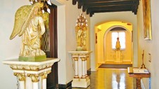 Enlarge photo 24
