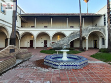Enlarge photo 33