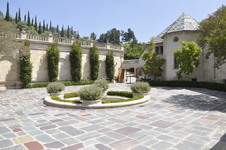 Enlarge photo 33