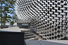 Enlarge photo 38
