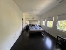Enlarge photo 55