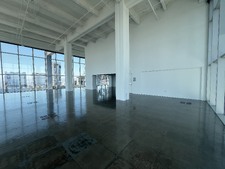 Enlarge photo 32