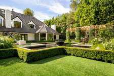 Enlarge photo 125