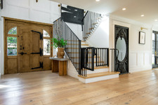 Enlarge photo 52