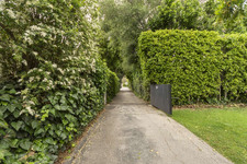Enlarge photo 17