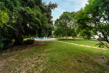 Enlarge photo 75