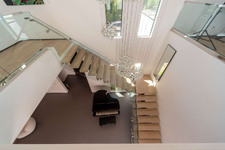 Enlarge photo 49