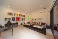 Enlarge photo 34