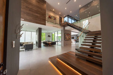 Enlarge photo 40