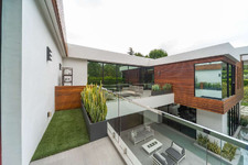 Enlarge photo 94