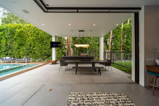 Enlarge photo 112