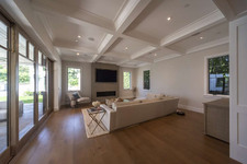 Enlarge photo 40