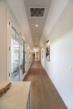 Enlarge photo 46