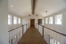 Enlarge photo 53