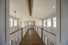 Enlarge photo 54