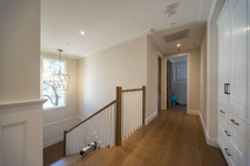 Enlarge photo 58