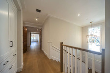 Enlarge photo 59