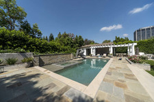 Enlarge photo 104