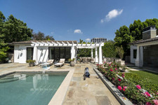 Enlarge photo 122