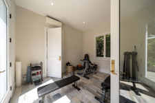 Enlarge photo 125