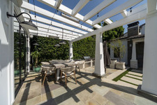 Enlarge photo 128