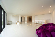 Enlarge photo 34