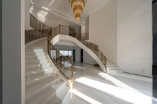 Enlarge photo 46