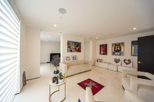 Enlarge photo 53